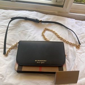Burberry Hampshire Wallet on Chain Leather and House Check Canvas Black, Brown